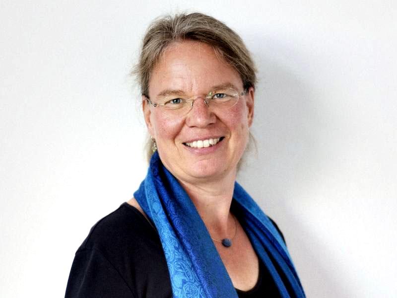 Dr. Swantje Eigner-Thiel